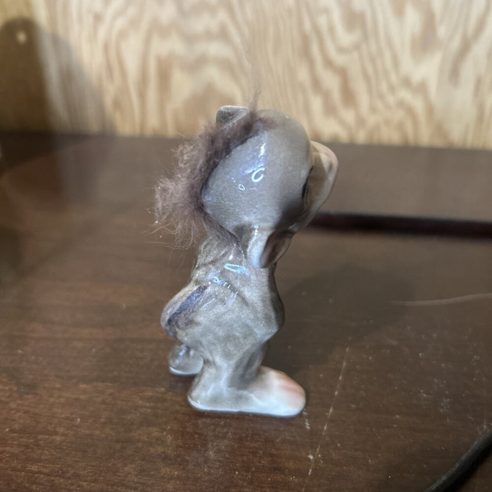 Vintage Kitschy Ceramic Monkey Figurine Japan Fur Winking 3.5” Tall - Picture 4 of 8
